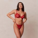 Lounge kuvitus parvekeliivit & stringit/housutsetti kastanjanruskea alusvaatteet naiset D46R2614