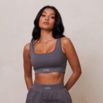 Lounge välttämätön crop top & shortsit setti puuhiili vaatteet naiset D46R26860 - Image 2