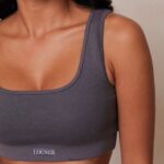 Lounge välttämätön crop top & shortsit setti puuhiili vaatteet naiset D46R26860 - Image 5